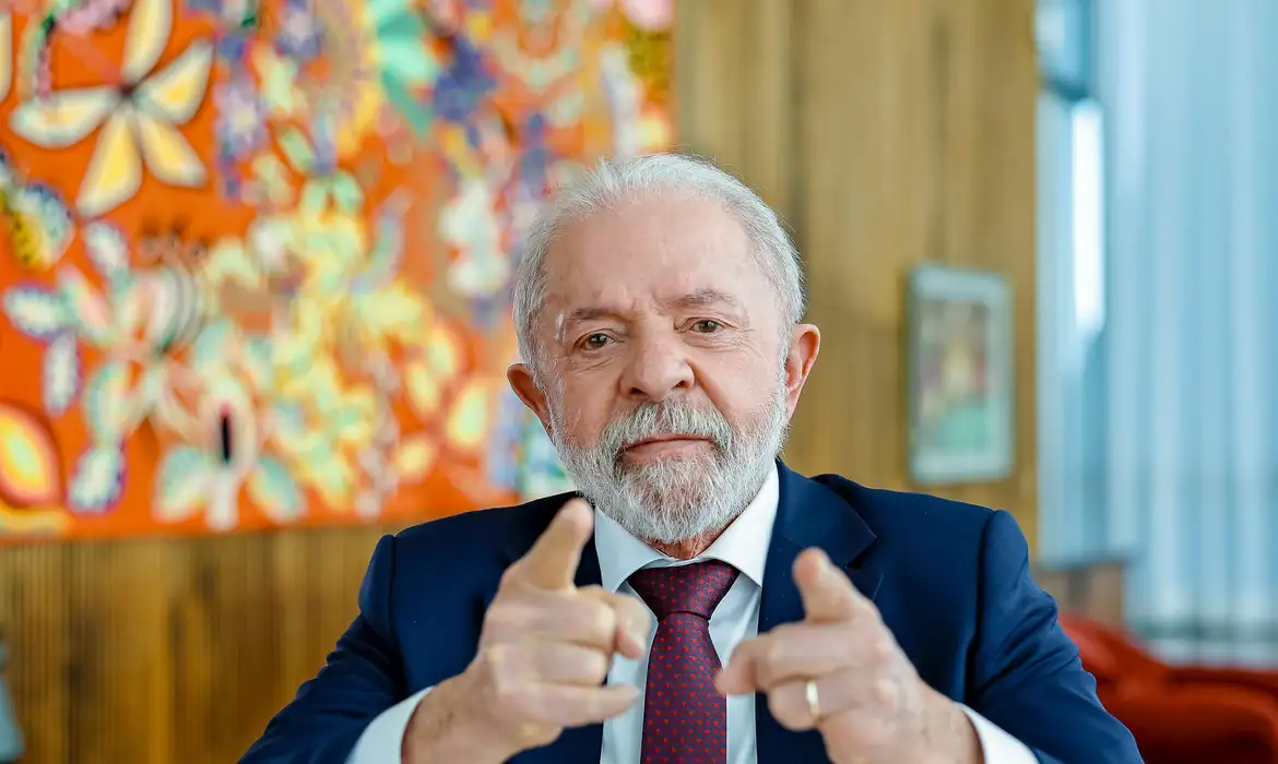 Nova pesquisa mostra que Lula lidera todos cenários para 2026, aponta pesquisa