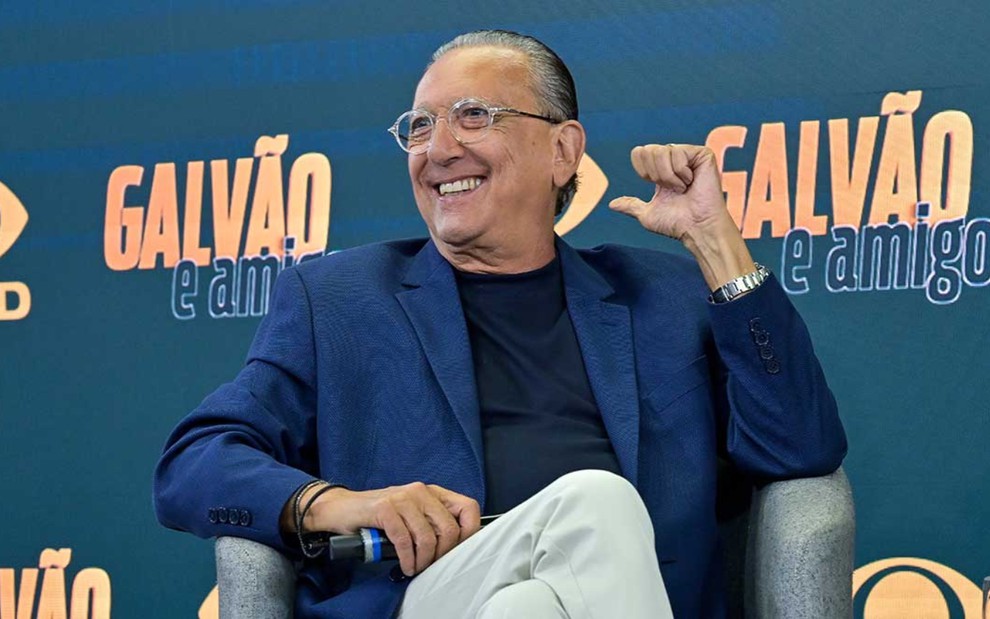 Família atualiza quadro de Galvão Bueno e revela previsão de alta para sábado