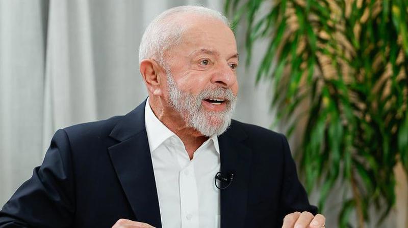 Lula lidera disputa presidencial em todos os cenários, diz Quaest