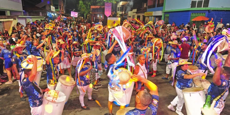 Pré-Carnaval na Madre Deus tem dezenas de atrações carnavalescas no domingo