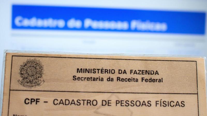 Projeto proíbe uso de CPF de menores para criação de empresas