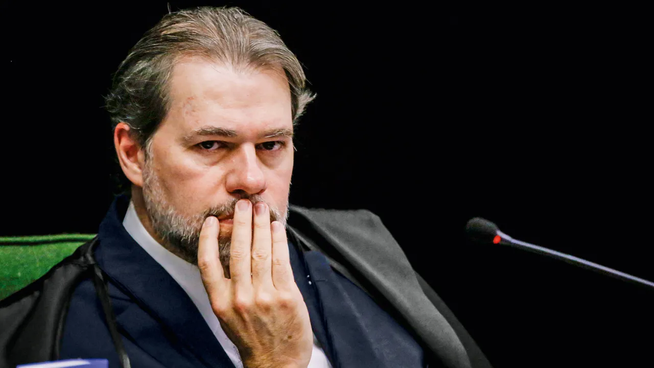 Oposição protocola novo pedido de impeachment contra Dias Toffoli