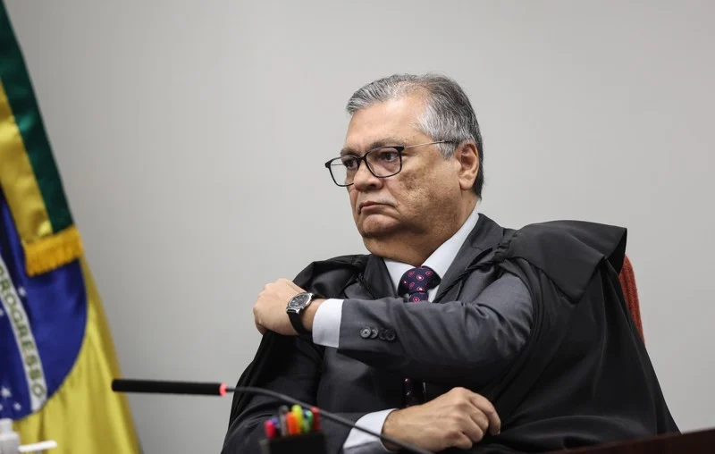 Dino acompanha Gilmar e vota por derrubar lei que veta cotas em SC