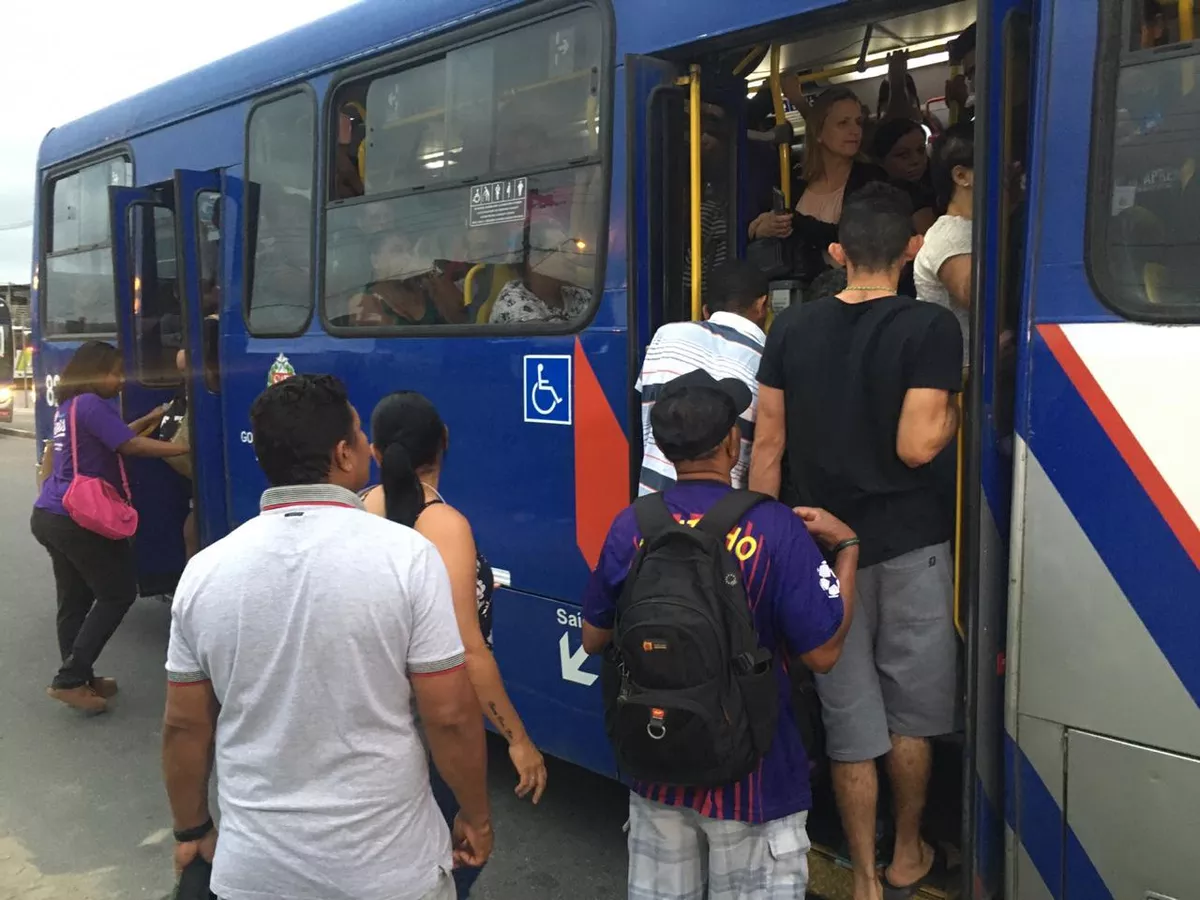 MP cobra regularização imediata do transporte semiurbano em Rosário