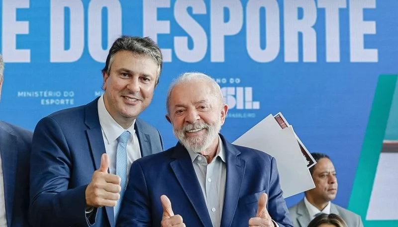 Lula sanciona lei que garante posse ao reitor mais votado em federais