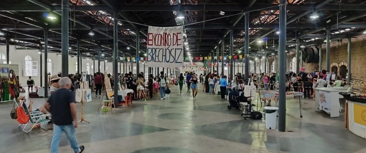 Entre brechós e boas ideias: feira no CEPRAMA aposta na economia criativa e no consumo consciente