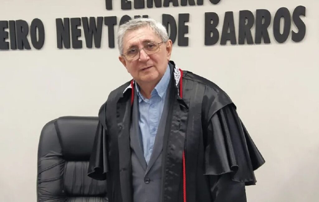 Ex-vice-governador e conselheiro aposentado do TCE-MA critica vaias à presidente da Comissão Provisória Estadual do PT no Maranhão
