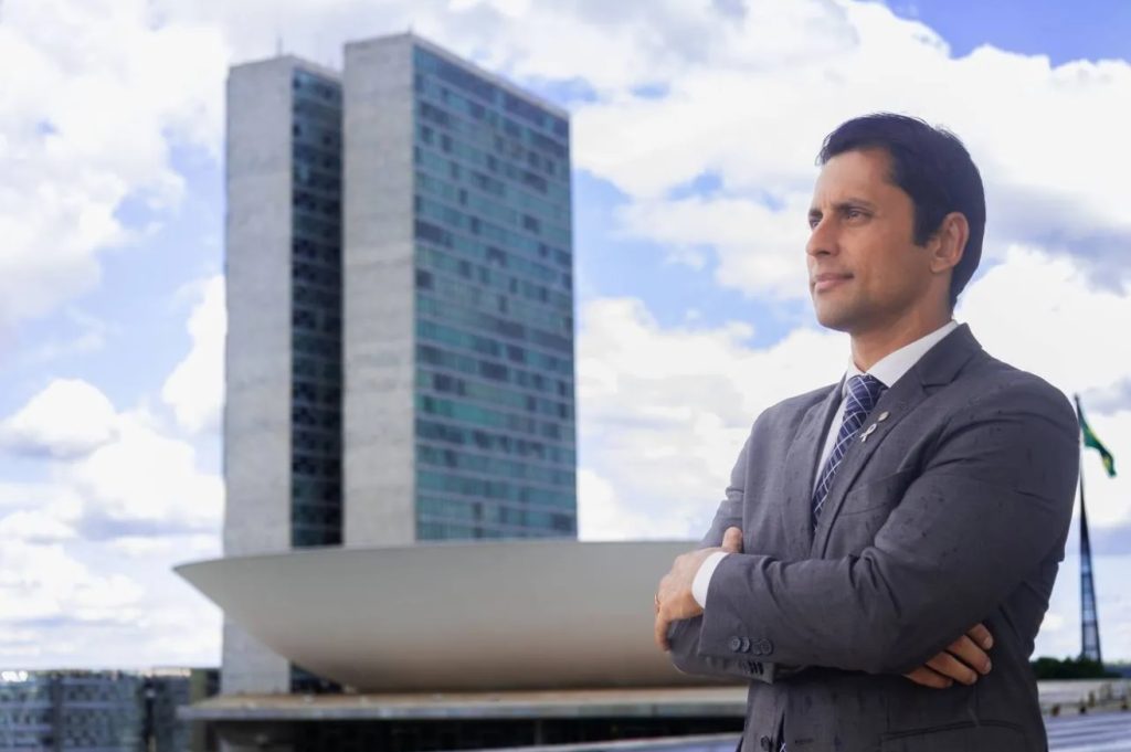 Às vésperas do início das convenções partidárias, Avante barra candidatura de Duarte Jr ao Senado