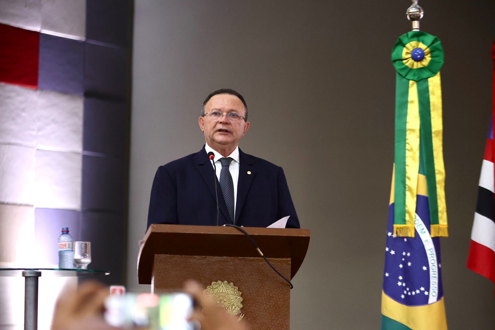 Governador Brandão aciona STF para suspender inquérito sobre suspeita de compra de vagas no TCE-MA